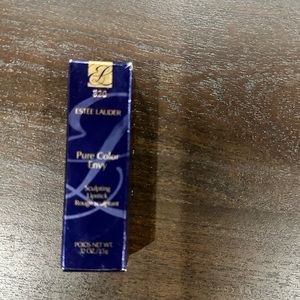 Estée Lauder Pure Color Envy Sculpting Lipstick brand new, never used. In box!